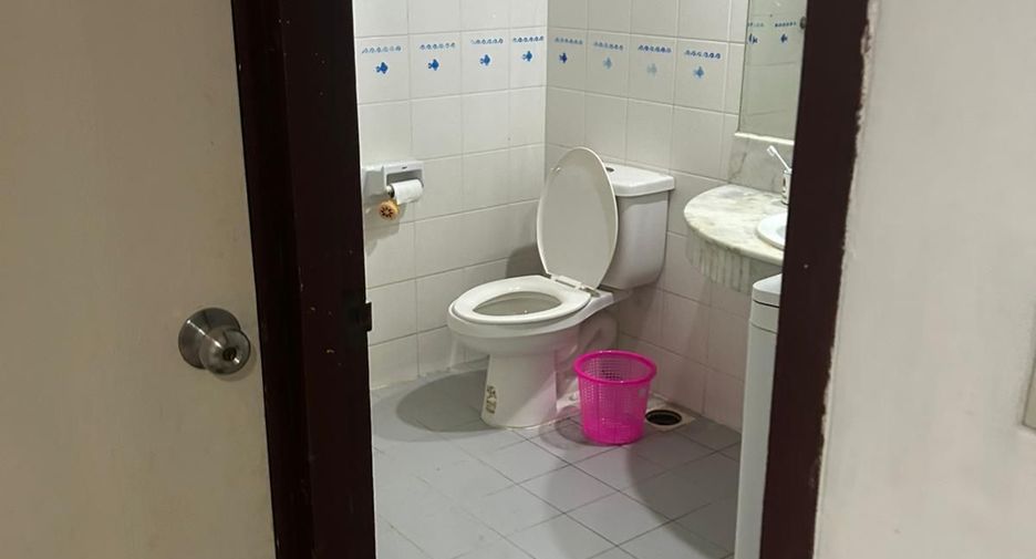 ขาย และ ให้เช่า 2 ห้องนอน คอนโด ใน วัฒนา, กรุงเทพฯ