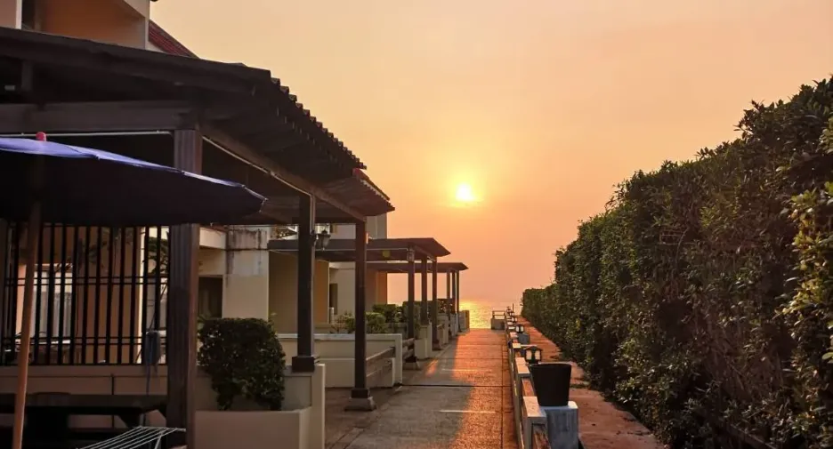 Reihenhaus zum Kauf mit 5 Zimmer in Cha Am, Phetchaburi