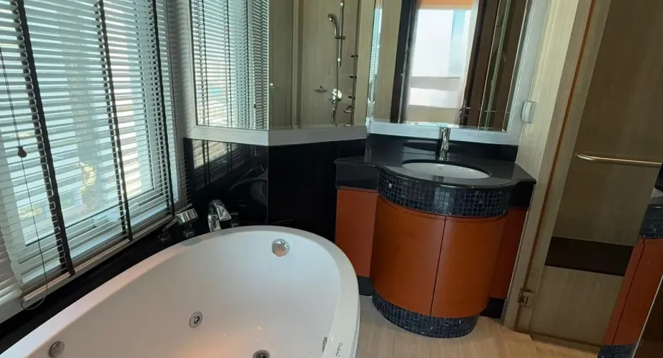Wohnung zum Kauf mit 3 Zimmer in Sathon, Bangkok