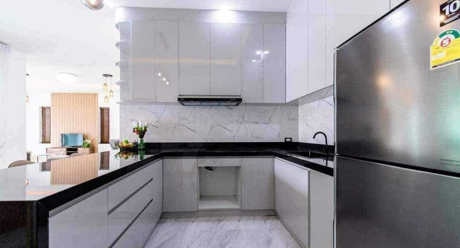 For rent 3 bedrooms villa in Hua Hin, Prachuap Khiri Khan