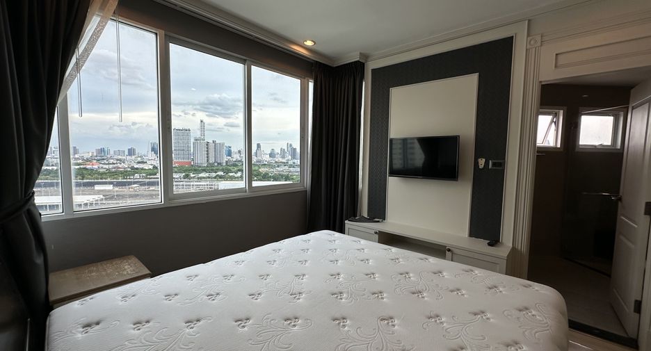 For sale and for rent 2 bedrooms condo in Huai Khwang, Bangkok