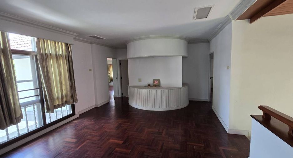 À vendre 4 chambres maison à Hua Hin, Prachuap Khiri Khan