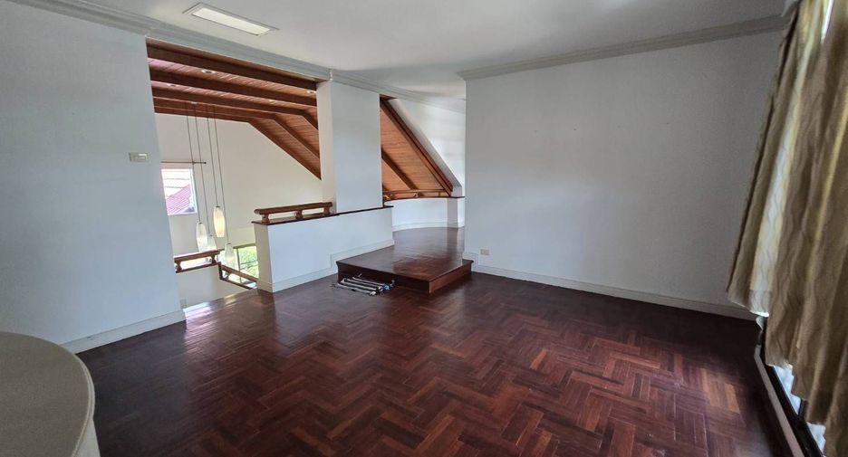 À vendre 4 chambres maison à Hua Hin, Prachuap Khiri Khan