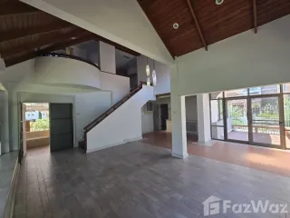Haus zum Kauf mit 4 Zimmer in Hua Hin, Prachuap Khiri Khan