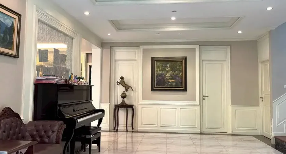 For sale 6 bedrooms house in Taling Chan, Bangkok