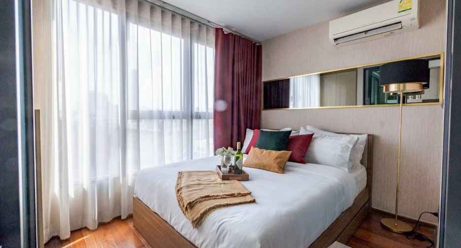 For sale 1 bed condo in Phra Khanong, Bangkok