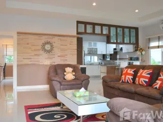Haus zur Miete mit 3 Zimmer in Bang Lamung, Chonburi