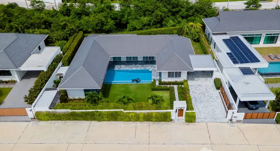 For sale 2 bedrooms house in Hua Hin, Prachuap Khiri Khan