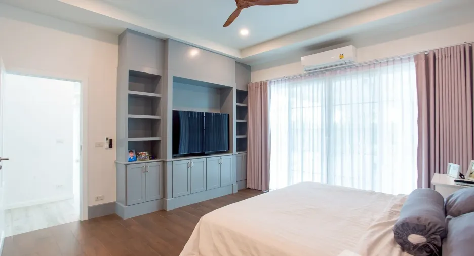 For sale 2 bedrooms house in Hua Hin, Prachuap Khiri Khan