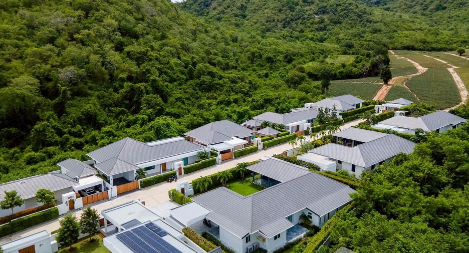 For sale 2 bedrooms house in Hua Hin, Prachuap Khiri Khan