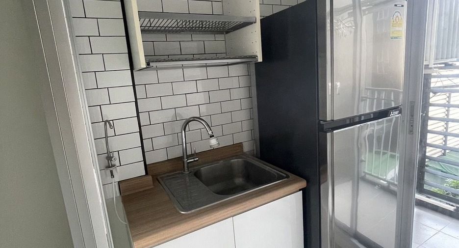 Продажа 1 кровать кондо в Чатучак, Бангкок