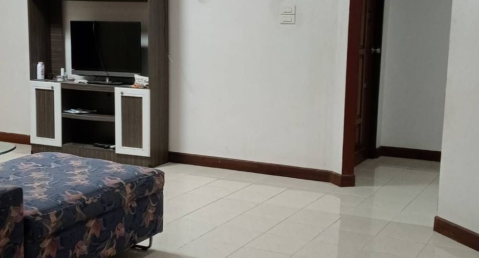出租 3 卧室 独立屋 在 塔朗, 普吉