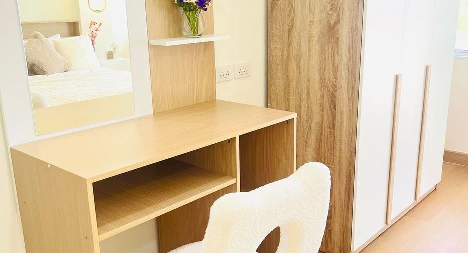 For rent 3 bedrooms townhouse in Mueang Chiang Mai, Chiang Mai
