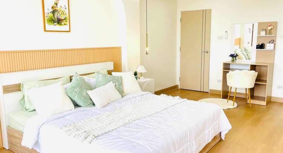 For rent 3 bedrooms townhouse in Mueang Chiang Mai, Chiang Mai