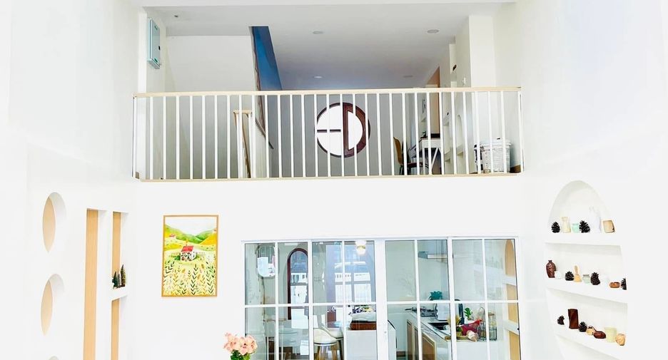For rent 3 bedrooms townhouse in Mueang Chiang Mai, Chiang Mai