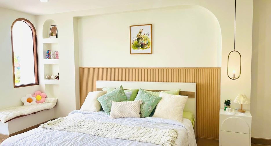 For rent 3 bedrooms townhouse in Mueang Chiang Mai, Chiang Mai