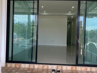 For sale 2 ベッドルーム townhouse in Hua Hin, Prachuap Khiri Khan