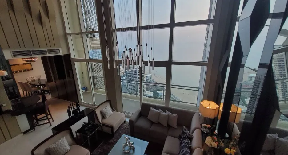 Condo en venta de 11 habitaciones en Bang Lamung, Chonburi