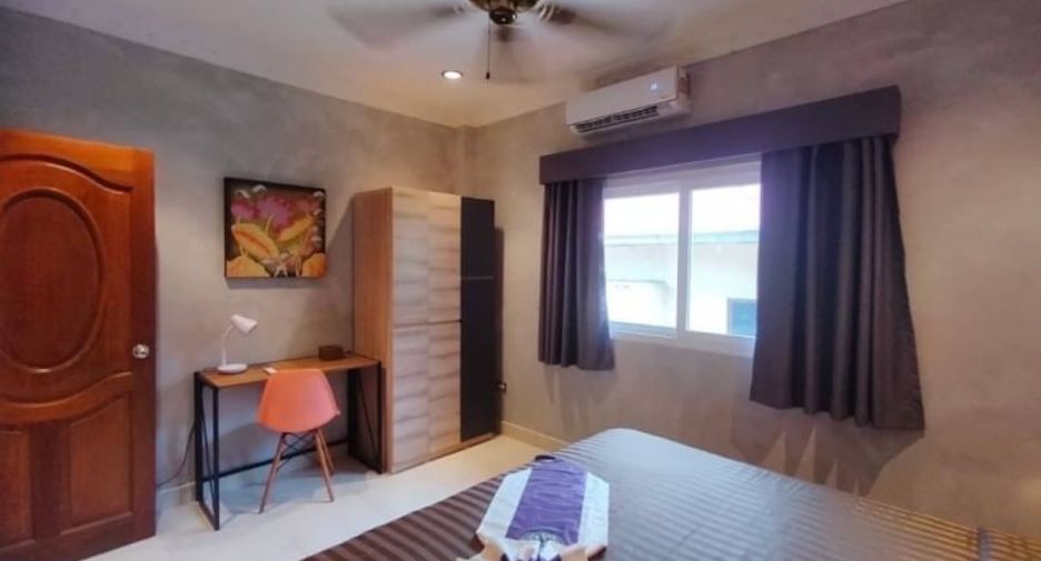 Villa en alquiler de 4 habitaciones en Bang Lamung, Chonburi