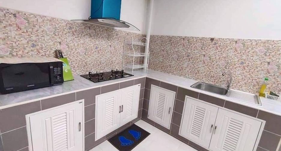 Reihenhaus zum Kauf und zur Miete mit 3 Zimmer in Mueang Phuket, Phuket