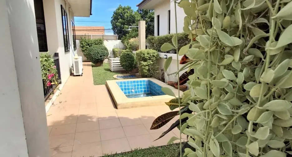 For rent 3 bedrooms house in Hua Hin, Prachuap Khiri Khan