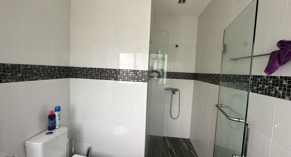 Reihenhaus zum Kauf mit 2 Zimmer in Kathu, Phuket