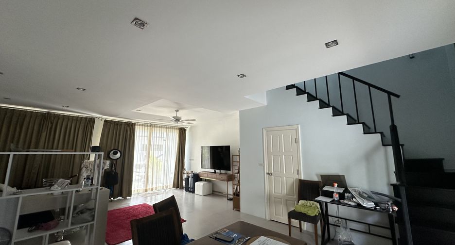 Reihenhaus zum Kauf mit 2 Zimmer in Kathu, Phuket
