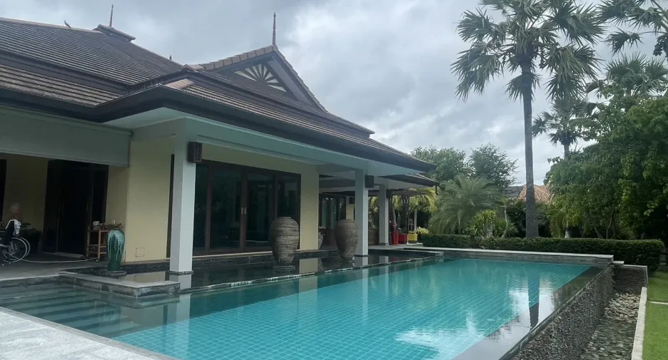 Villa zum Kauf mit 5 Zimmer in Sam Roi Yot, Prachuap Khiri Khan