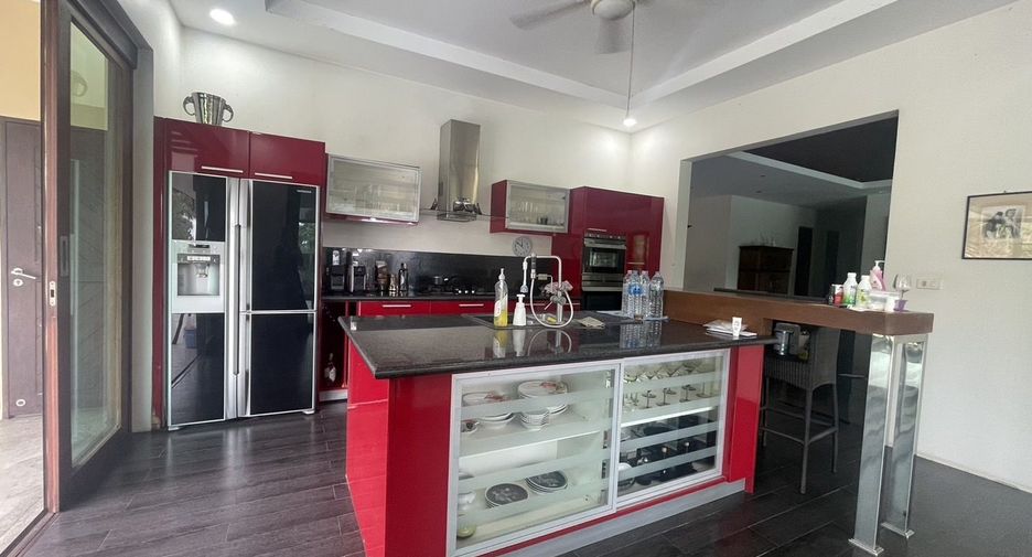 Villa zum Kauf mit 5 Zimmer in Sam Roi Yot, Prachuap Khiri Khan