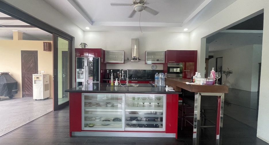 Villa en venta de 5 habitaciones en Sam Roi Yot, Prachuap Khiri Khan