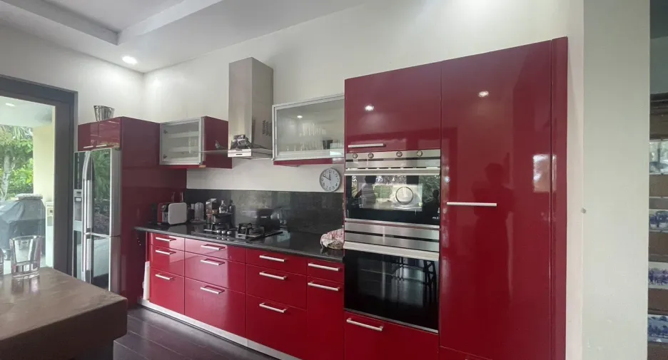 Villa zum Kauf mit 5 Zimmer in Sam Roi Yot, Prachuap Khiri Khan