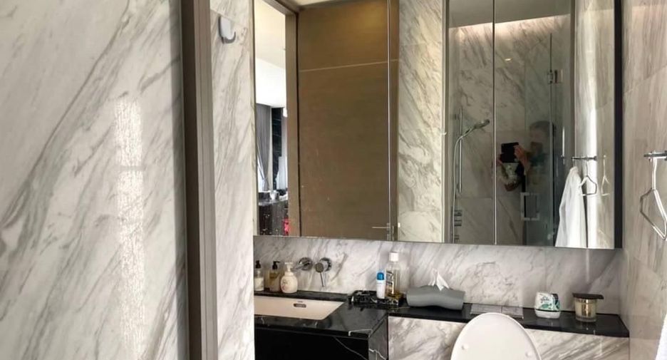 For sale 2 bedrooms condo in Sathon, Bangkok