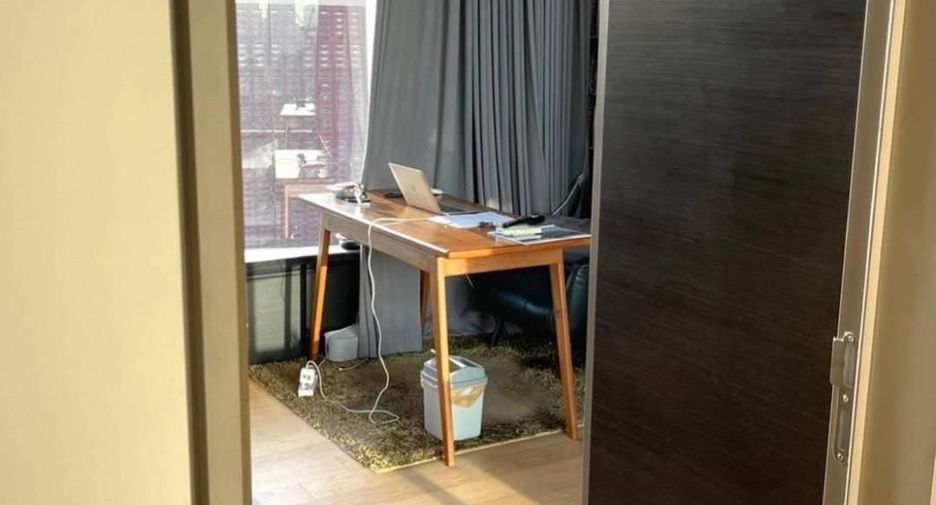 For sale 2 bedrooms condo in Sathon, Bangkok