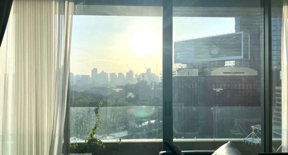 For sale 2 bedrooms condo in Sathon, Bangkok