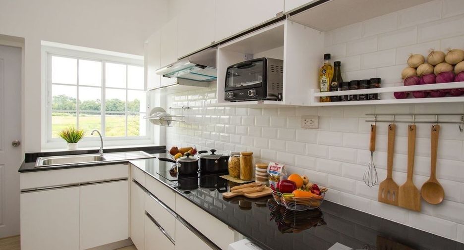 For sale 4 bedrooms house in Mae Rim, Chiang Mai