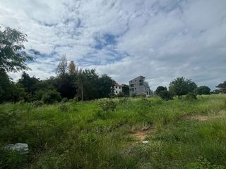 À vendre terrain à Hua Hin, Prachuap Khiri Khan