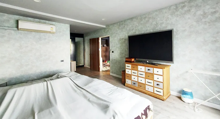 For sale 4 bedrooms condo in Ban Chang, Rayong