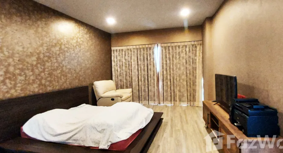 For sale 4 bedrooms condo in Ban Chang, Rayong