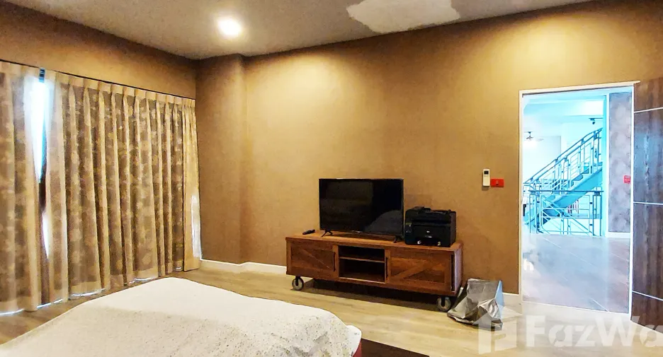 For sale 4 bedrooms condo in Ban Chang, Rayong