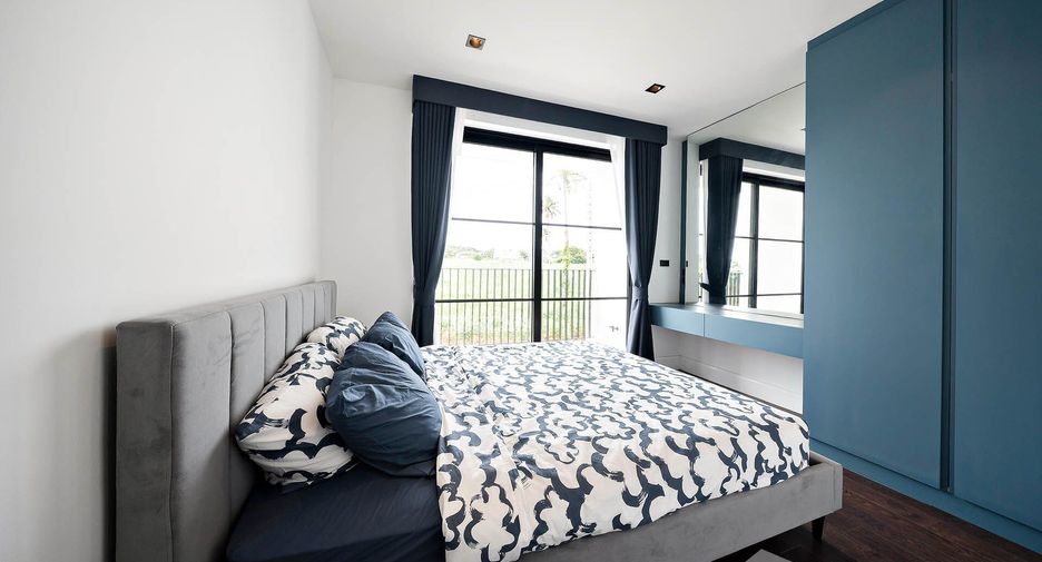 For sale 6 bedrooms house in Bang Lamung, Chonburi