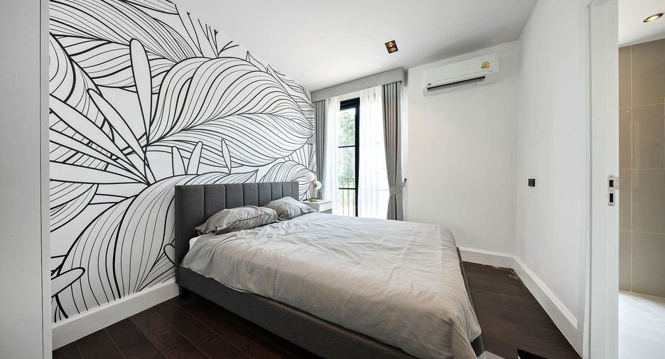 For sale 6 bedrooms house in Bang Lamung, Chonburi