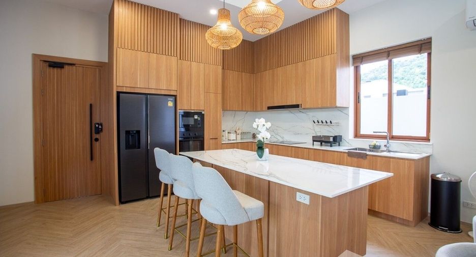 À vendre 4 chambres villa à Hua Hin, Prachuap Khiri Khan