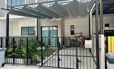 For sale and for rent 3 bedrooms townhouse in Bang Phli, Samut Prakan
