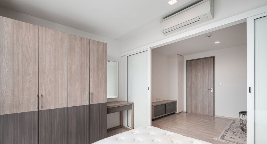 À vendre 1 chambre condo à Lat Phrao, Bangkok