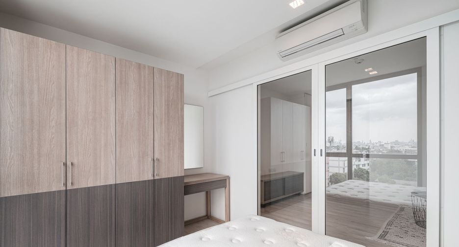 À vendre 1 chambre condo à Lat Phrao, Bangkok