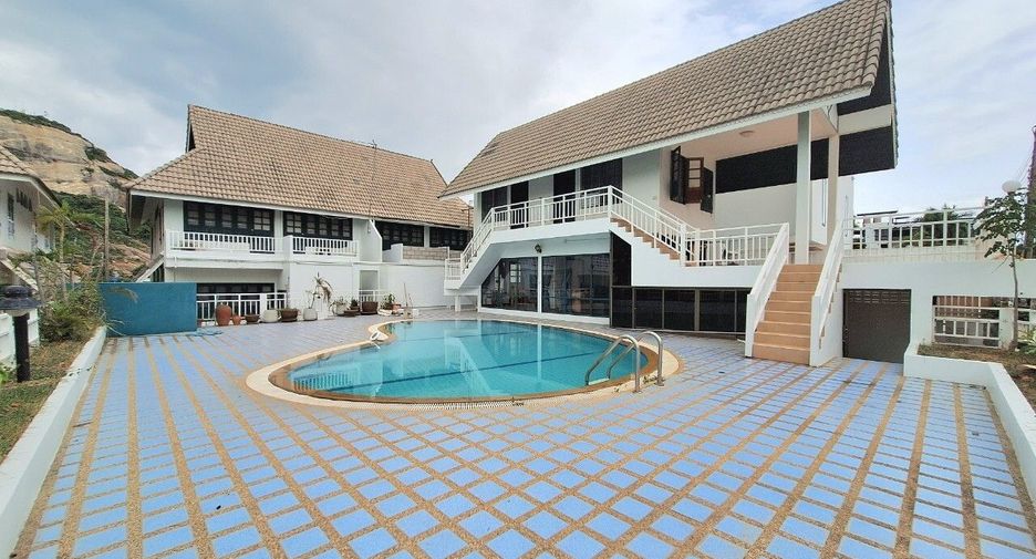 For rent 2 bedrooms villa in Hua Hin, Prachuap Khiri Khan