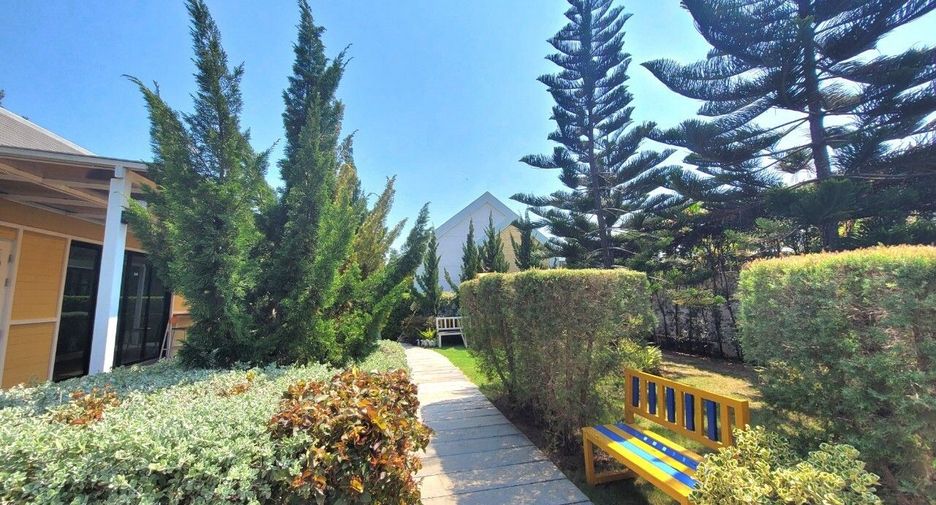For rent 8 bedrooms villa in Hua Hin, Prachuap Khiri Khan