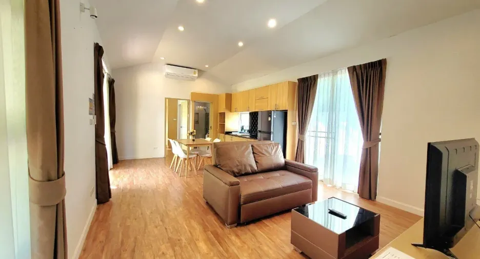 For rent 8 bedrooms villa in Hua Hin, Prachuap Khiri Khan