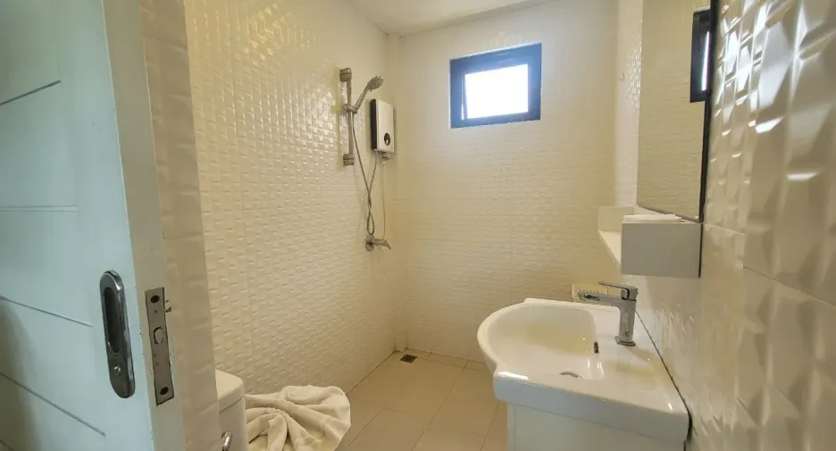 For rent 8 bedrooms villa in Hua Hin, Prachuap Khiri Khan