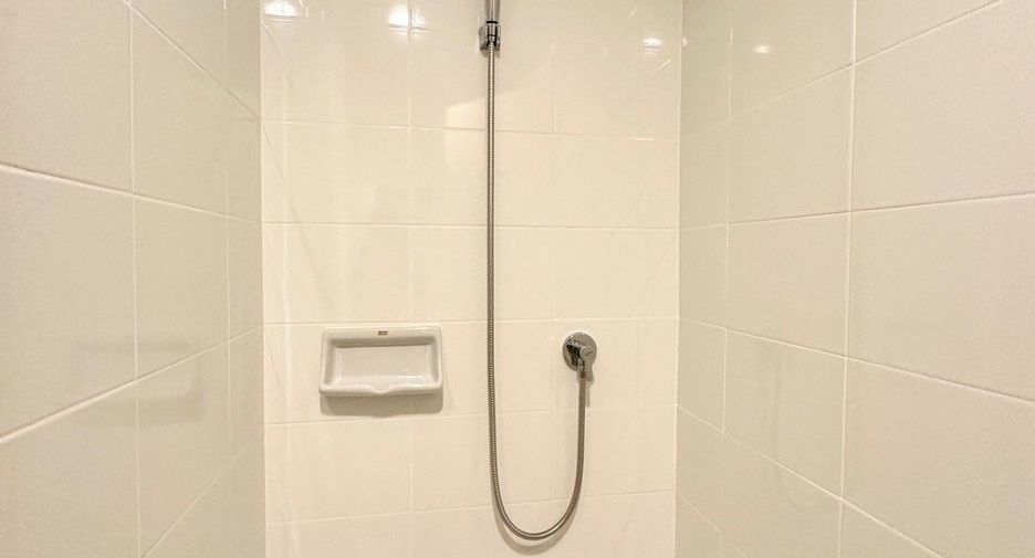 For sale 2 bedrooms townhouse in Phra Samut Chedi, Samut Prakan